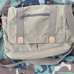 Fossil GREEN Canvas Messenger Bag